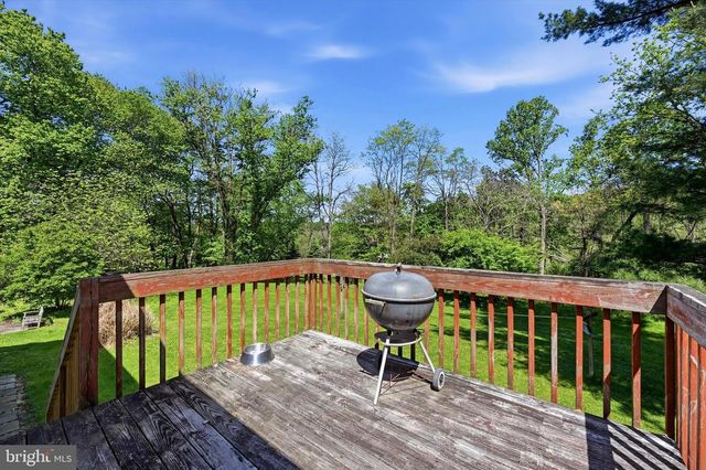 2265 STRASBURG RD, Coatesville, PA 19320