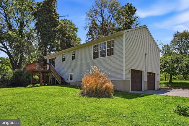 2265 STRASBURG RD, Coatesville, PA 19320