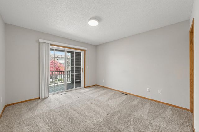 5653 100th Lane N, Brooklyn Park, MN 55443