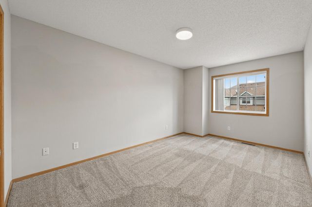 5653 100th Lane N, Brooklyn Park, MN 55443