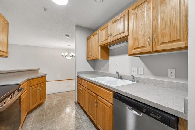 5653 100th Lane N, Brooklyn Park, MN 55443