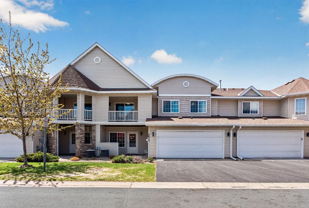5653 100th Lane N, Brooklyn Park, MN 55443