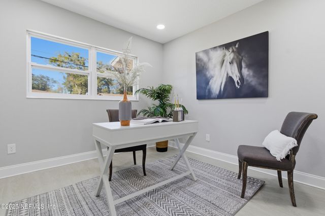 2147 MANEY Drive, Jacksonville, FL 32216