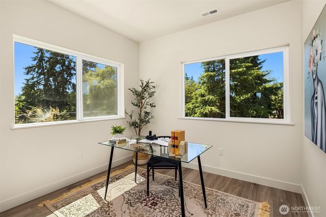 6614 52nd Avenue W, Tacoma, WA 98467