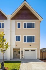 6614 52nd Avenue W, Tacoma, WA 98467