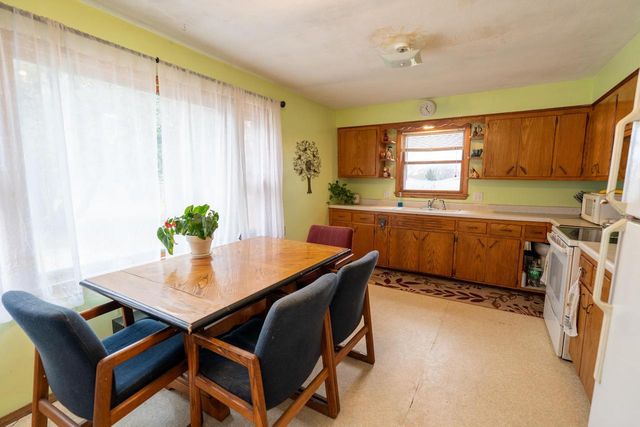 814 E North Street, Whitewater, WI 53190