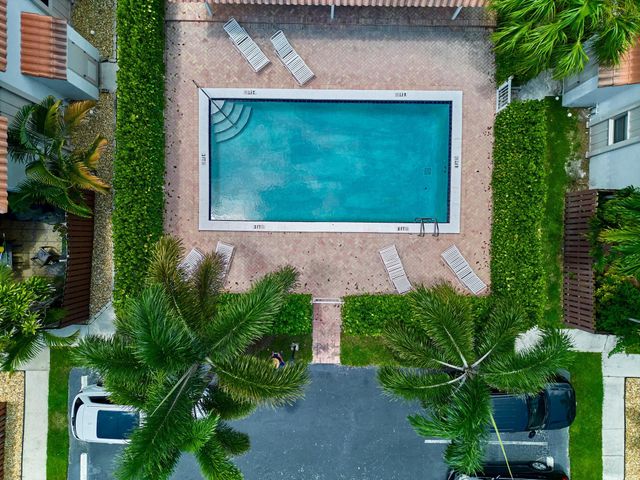 1251 S Federal Highway 114, Boca Raton, FL 33432