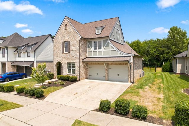 615 Sire Ave, Mount Juliet, TN 37122