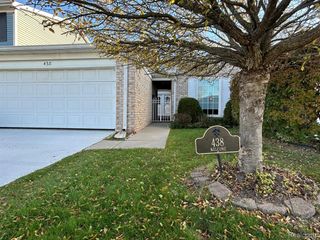 438 Lockmoor Court 18, Grand Blanc, MI 48439