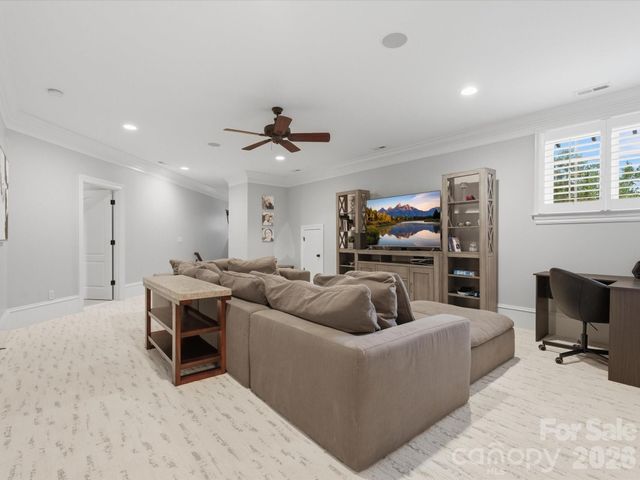 200 Oakmont Lane, Waxhaw, NC 28173