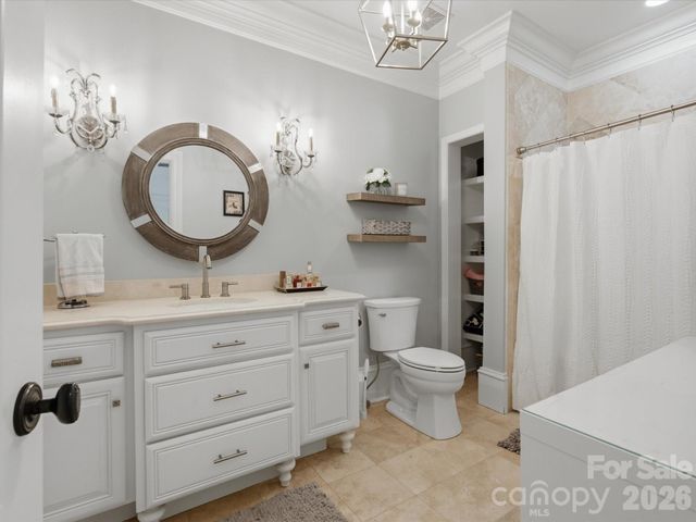 200 Oakmont Lane, Waxhaw, NC 28173