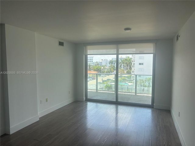 1025 92 St 502, Bay Harbor Islands, FL 33154