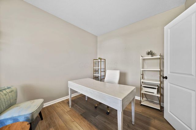 62 Sienna Glenn Drive, Lewis Center, OH 43035