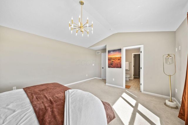 62 Sienna Glenn Drive, Lewis Center, OH 43035