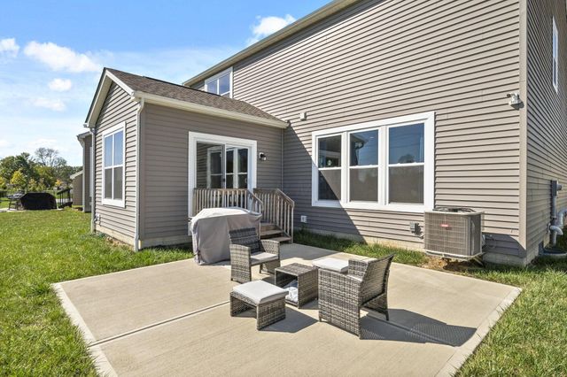 62 Sienna Glenn Drive, Lewis Center, OH 43035