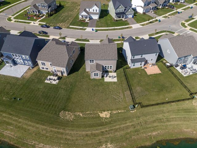 62 Sienna Glenn Drive, Lewis Center, OH 43035