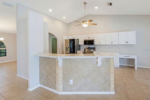 2422 NW 20TH PLACE, Cape Coral, FL 33993