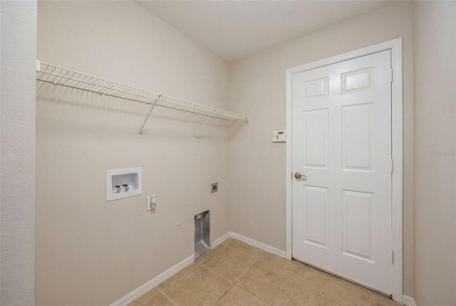 2422 NW 20TH PLACE, Cape Coral, FL 33993