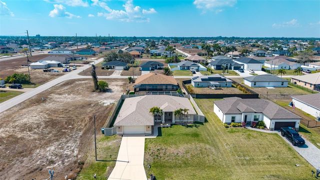 2422 NW 20TH PLACE, Cape Coral, FL 33993