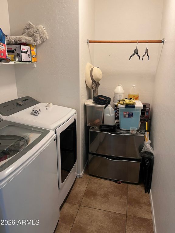 Image 15 of property listing at 24819 W WAYLAND Drive, Buckeye, AZ 85326