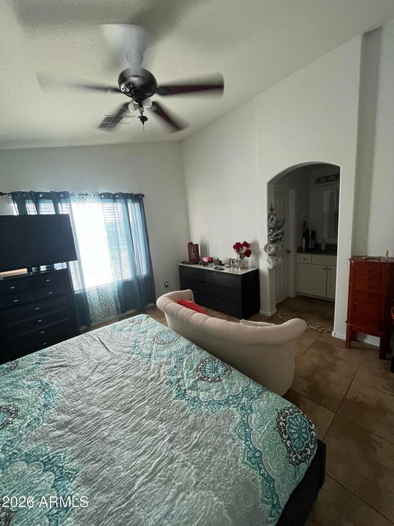 Image 20 of property listing at 24819 W WAYLAND Drive, Buckeye, AZ 85326