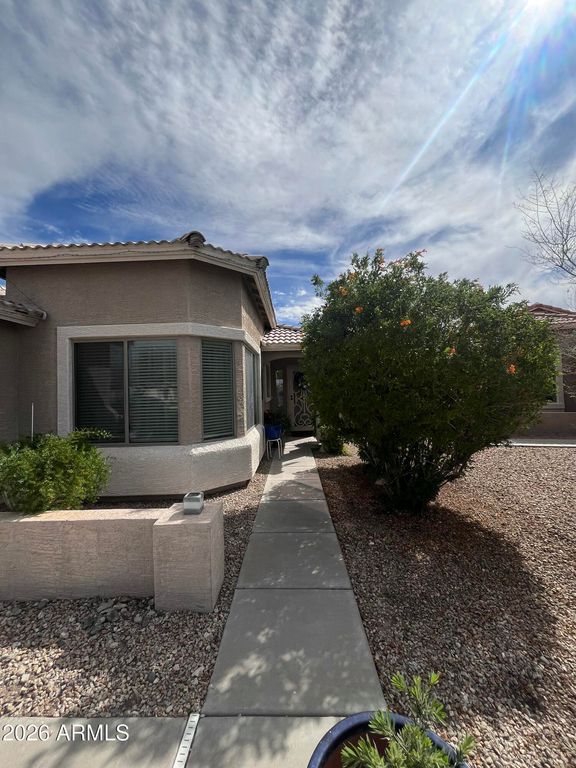 Image 4 of property listing at 24819 W WAYLAND Drive, Buckeye, AZ 85326