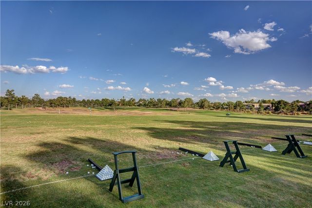 6987 Emerald Springs Lane, Las Vegas, NV 89113