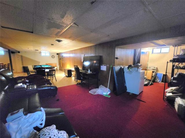 1410 W 40TH Street, Erie, PA 16509