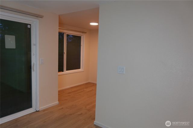 1840 Central Place S #H75, Kent, WA 98030