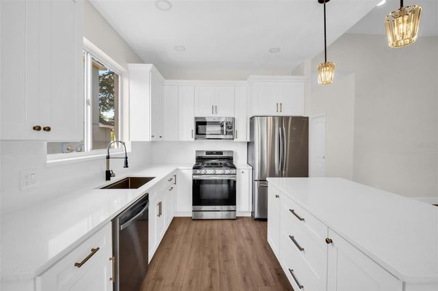 10323 GOLDENBROOK WAY, Tampa, FL 33647