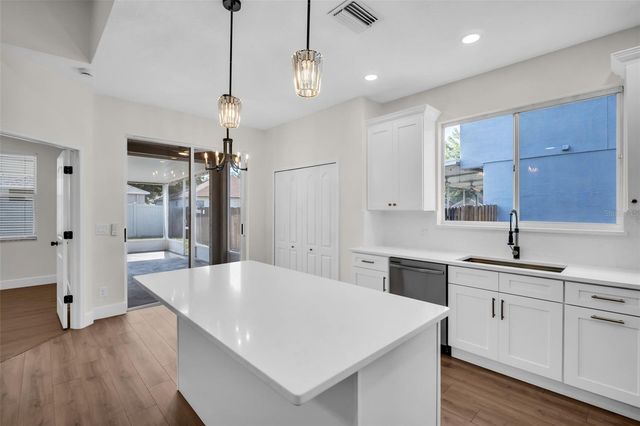 10323 GOLDENBROOK WAY, Tampa, FL 33647