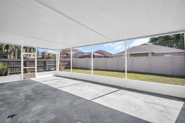 10323 GOLDENBROOK WAY, Tampa, FL 33647