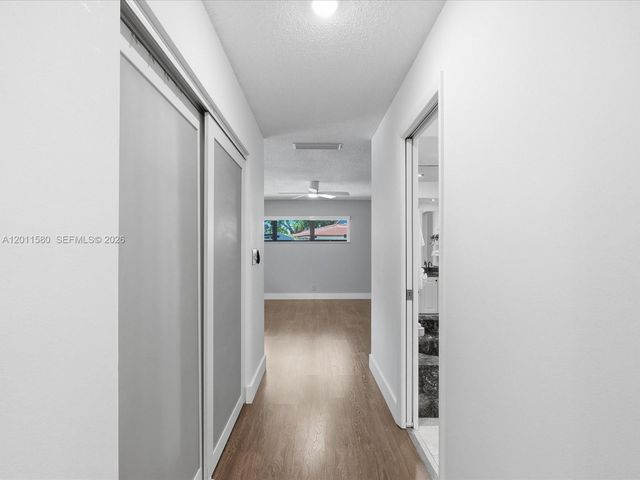 110 Dunwoody Ln 16-88, Hollywood, FL 33021