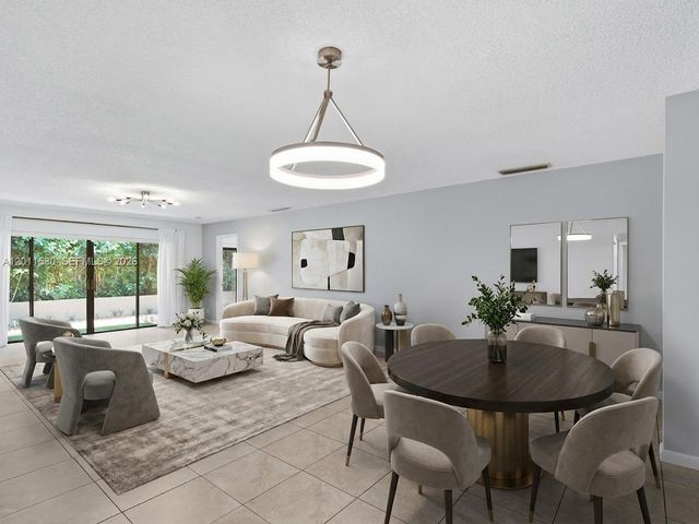 110 Dunwoody Ln 16-88, Hollywood, FL 33021