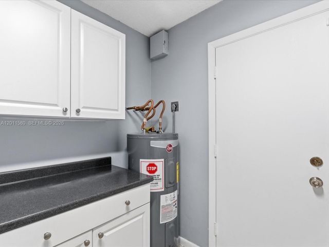 110 Dunwoody Ln 16-88, Hollywood, FL 33021