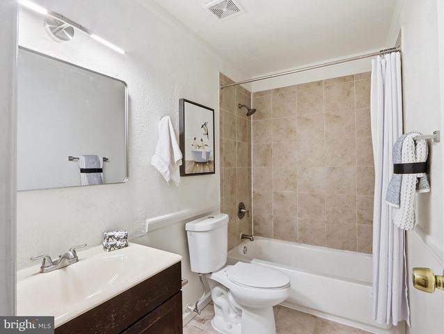 1320 HARFORD SQUARE DR, Edgewood, MD 21040