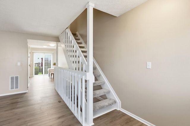 1005 Syracuse Lane, 5D, Westerville, OH 43081