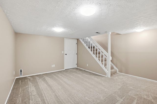 1005 Syracuse Lane, 5D, Westerville, OH 43081