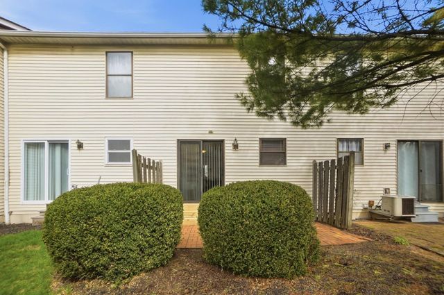 1005 Syracuse Lane, 5D, Westerville, OH 43081