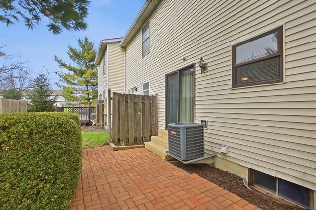 1005 Syracuse Lane, 5D, Westerville, OH 43081