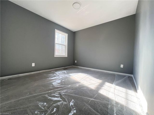 2531 Henley Lane, Walkertown, NC 27051