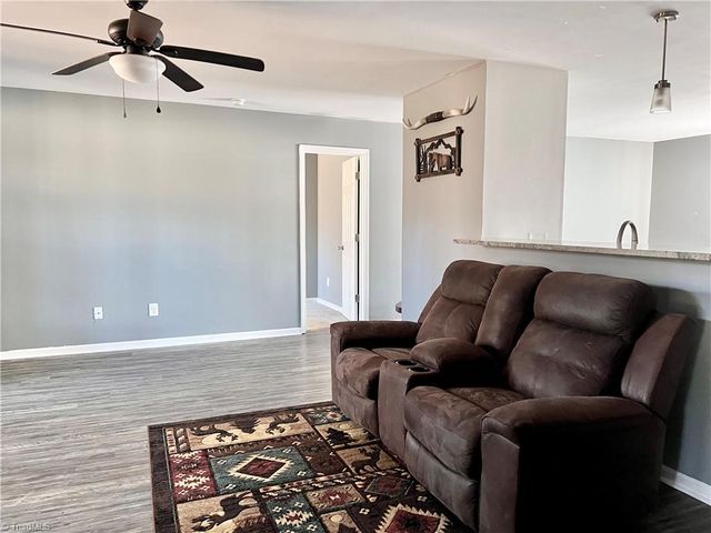 2531 Henley Lane, Walkertown, NC 27051