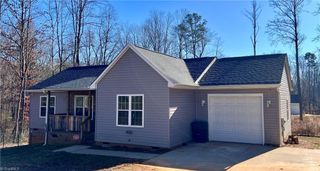2531 Henley Lane, Walkertown, NC 27051