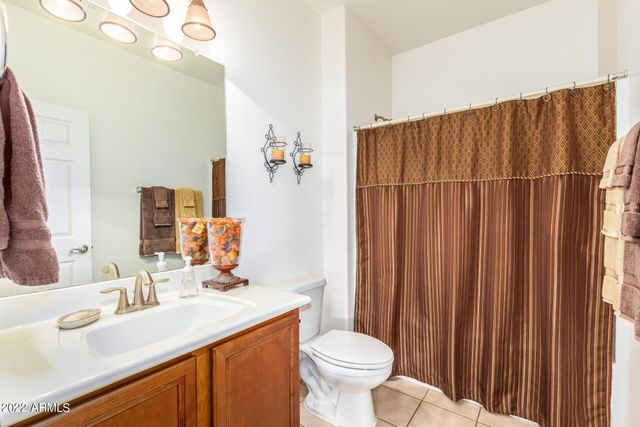 1033 S FRESNO Street, Chandler, AZ 85286