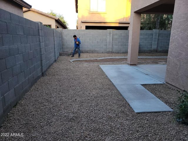 1033 S FRESNO Street, Chandler, AZ 85286