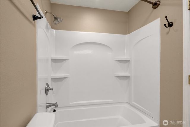 33500 PL SW 33rd, Federal Way, WA 98023