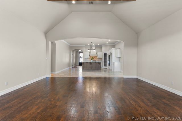 13155 S 68th East Avenue, Bixby, OK 74008