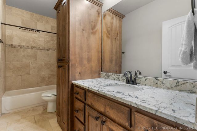 13155 S 68th East Avenue, Bixby, OK 74008