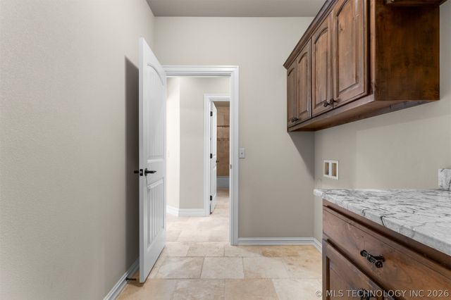 13155 S 68th East Avenue, Bixby, OK 74008