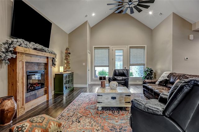3818 Sumner Court, Sherman, TX 75090